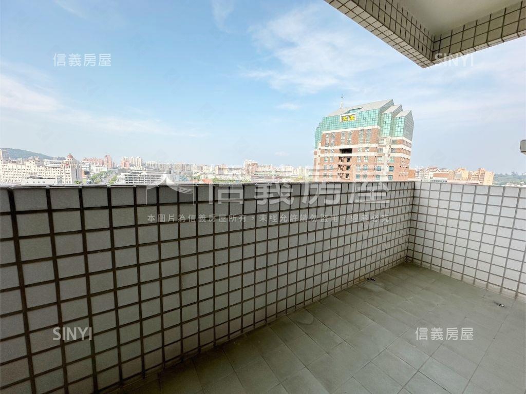 近文藻大坪數高樓五房房屋室內格局與周邊環境