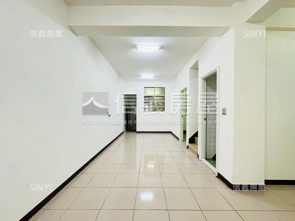 近市政段重劃區活巷美透天房屋室內格局與周邊環境