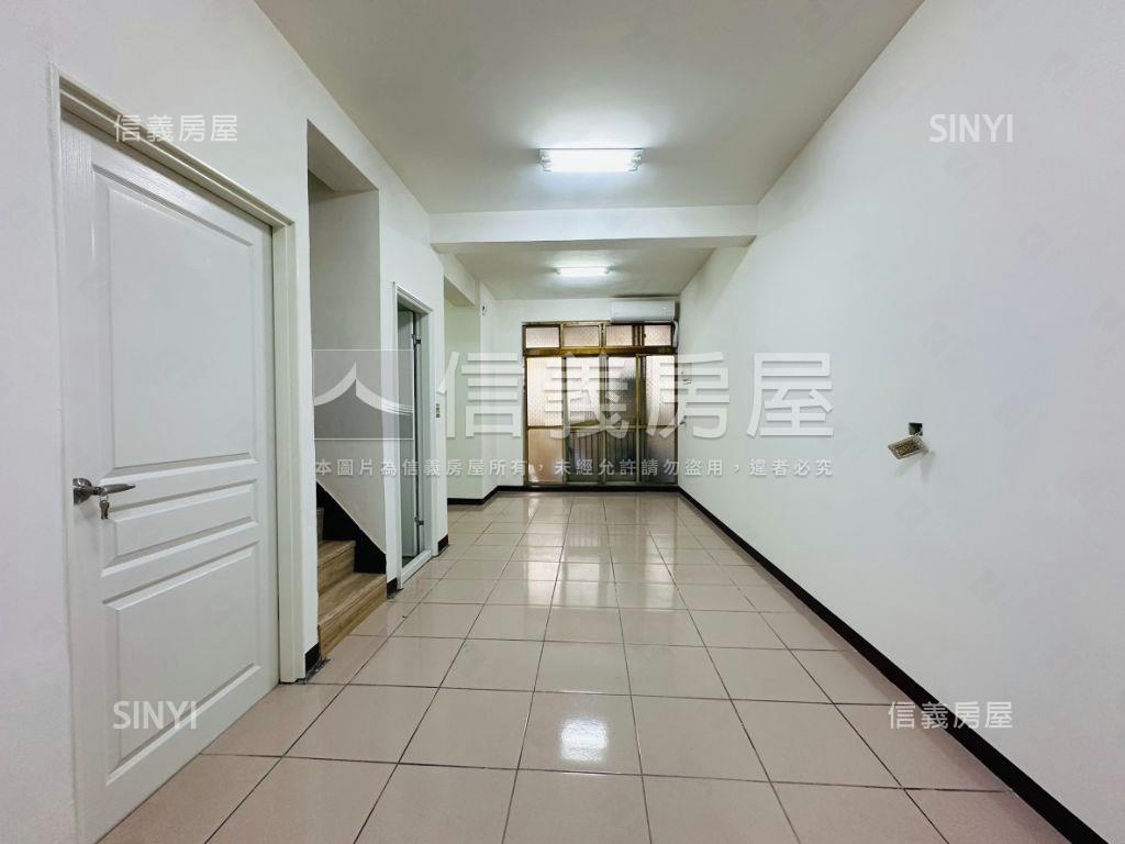 近市政段重劃區活巷美透天房屋室內格局與周邊環境