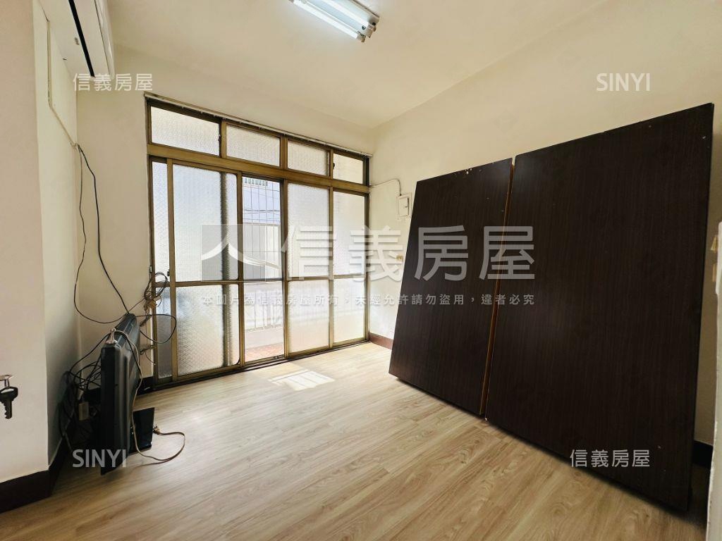 近市政段重劃區活巷美透天房屋室內格局與周邊環境