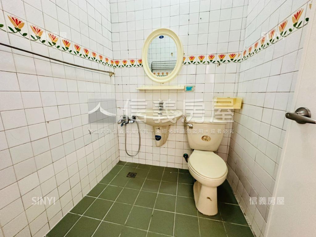 近市政段重劃區活巷美透天房屋室內格局與周邊環境