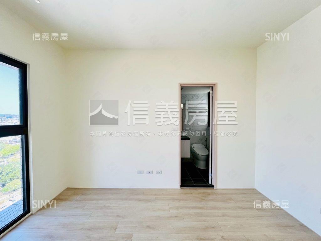 弘文旁！久樘臻悅三房平車房屋室內格局與周邊環境