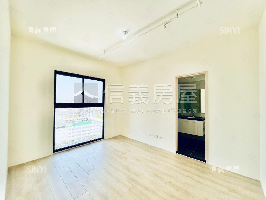 弘文旁！久樘臻悅三房平車房屋室內格局與周邊環境