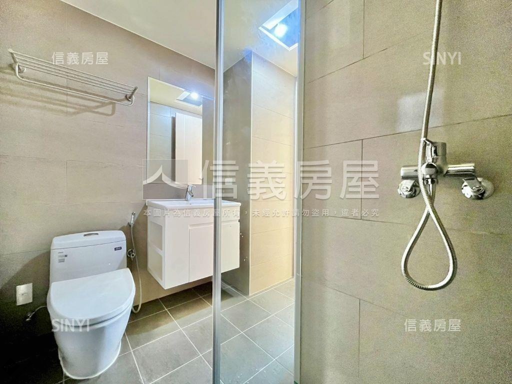 弘文旁！久樘臻悅三房平車房屋室內格局與周邊環境