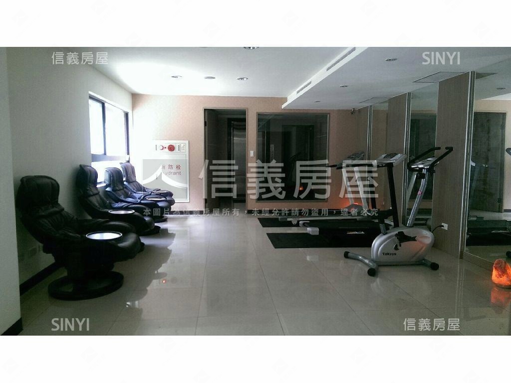 近捷運景觀時尚大器客廳房屋室內格局與周邊環境