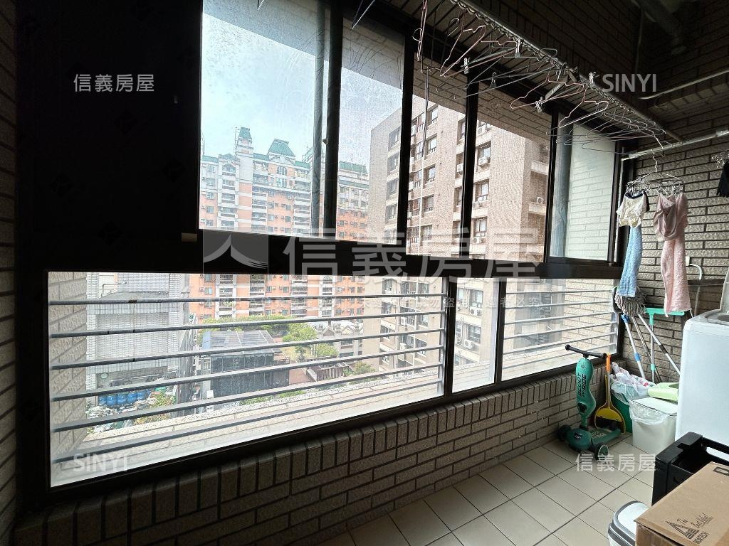 震後太子龍高樓三房附車位房屋室內格局與周邊環境