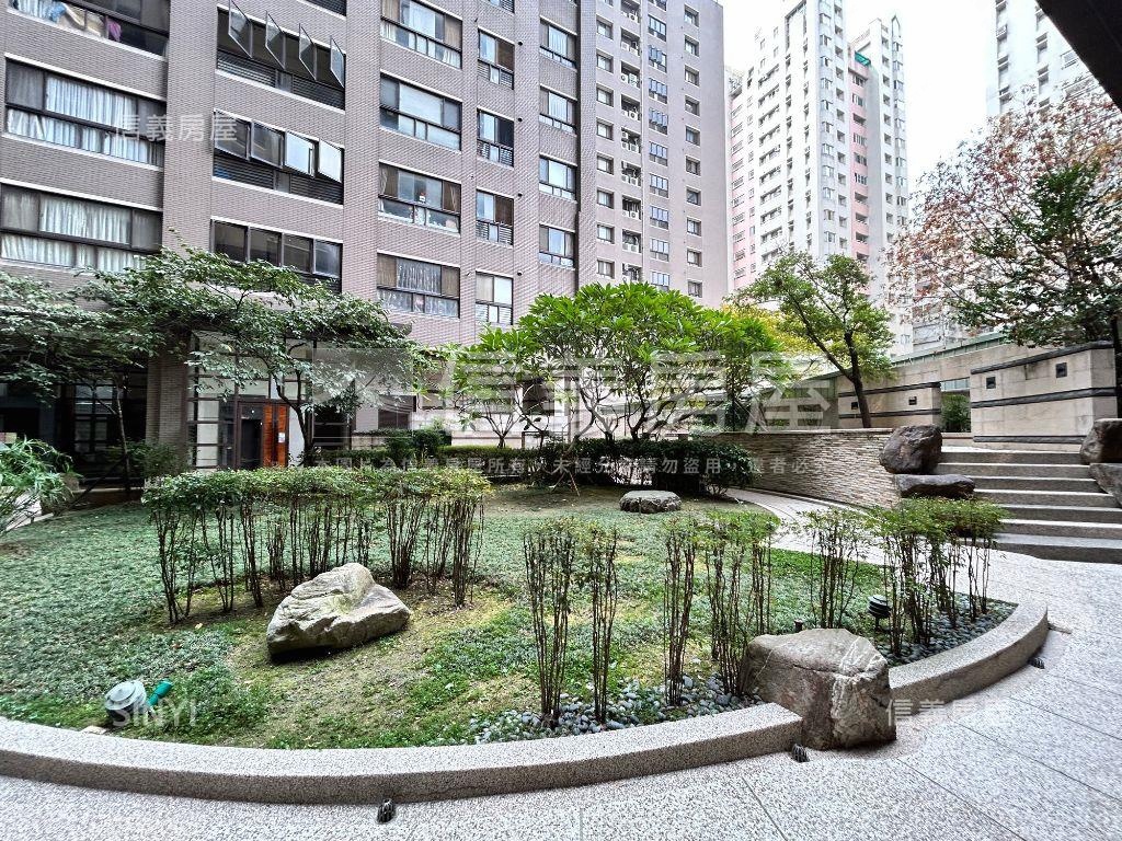 震後太子龍高樓三房附車位房屋室內格局與周邊環境