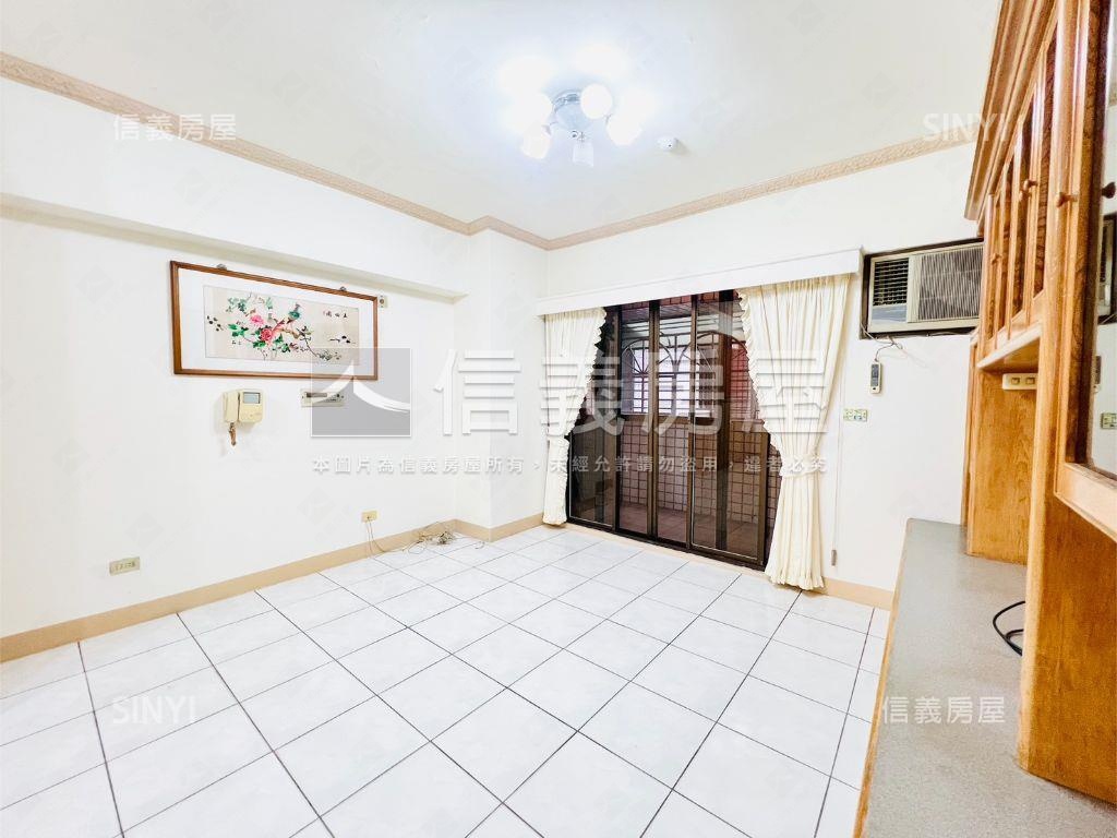 近海山站三房附車位房屋室內格局與周邊環境