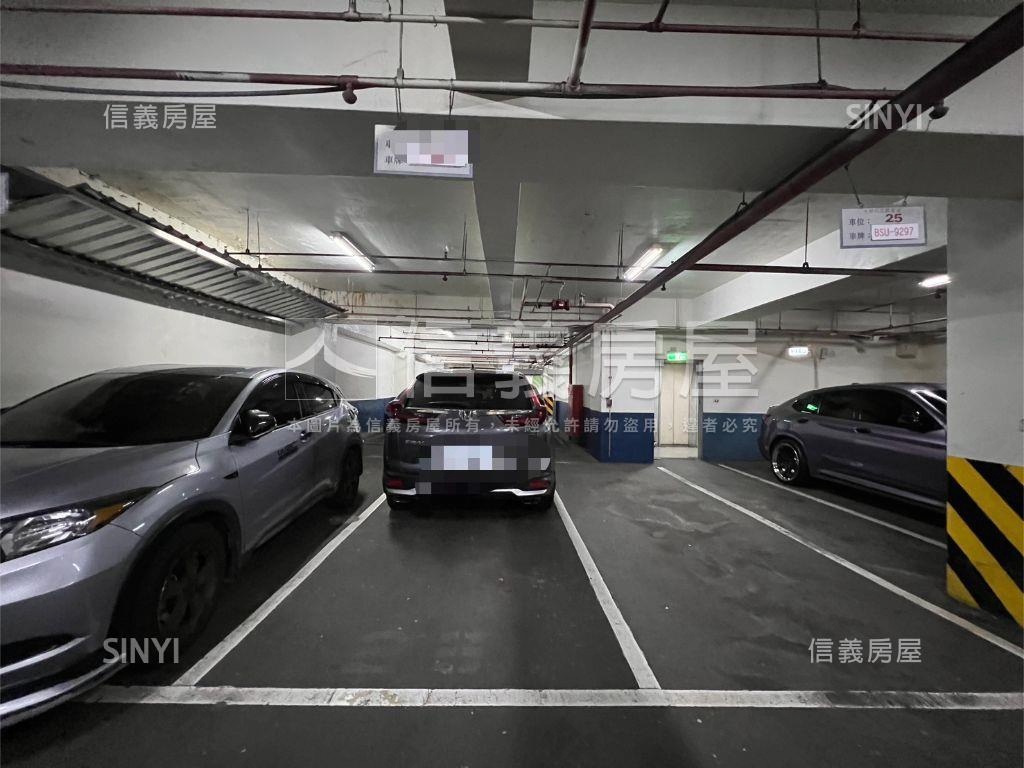 近海山站三房附車位房屋室內格局與周邊環境