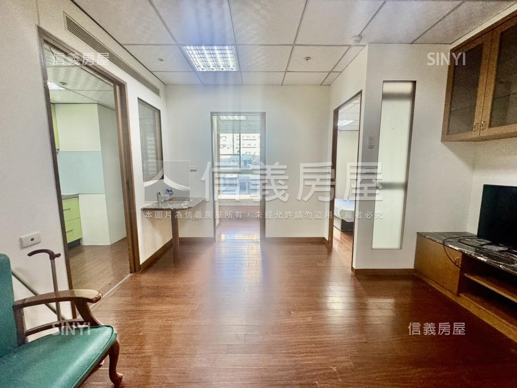 天河採光溫馨２房美宅房屋室內格局與周邊環境