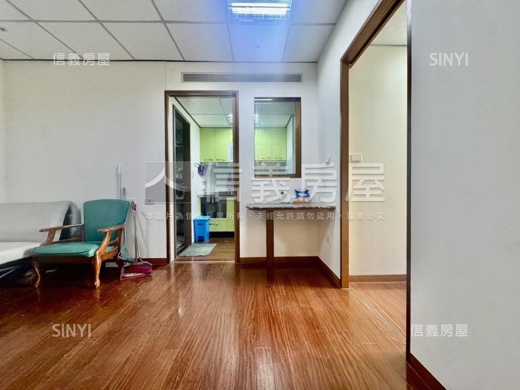 天河採光溫馨２房美宅房屋室內格局與周邊環境