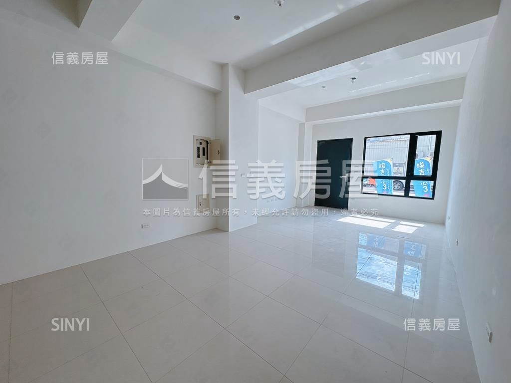 全新完工超值朝南臨路墅Ｃ房屋室內格局與周邊環境