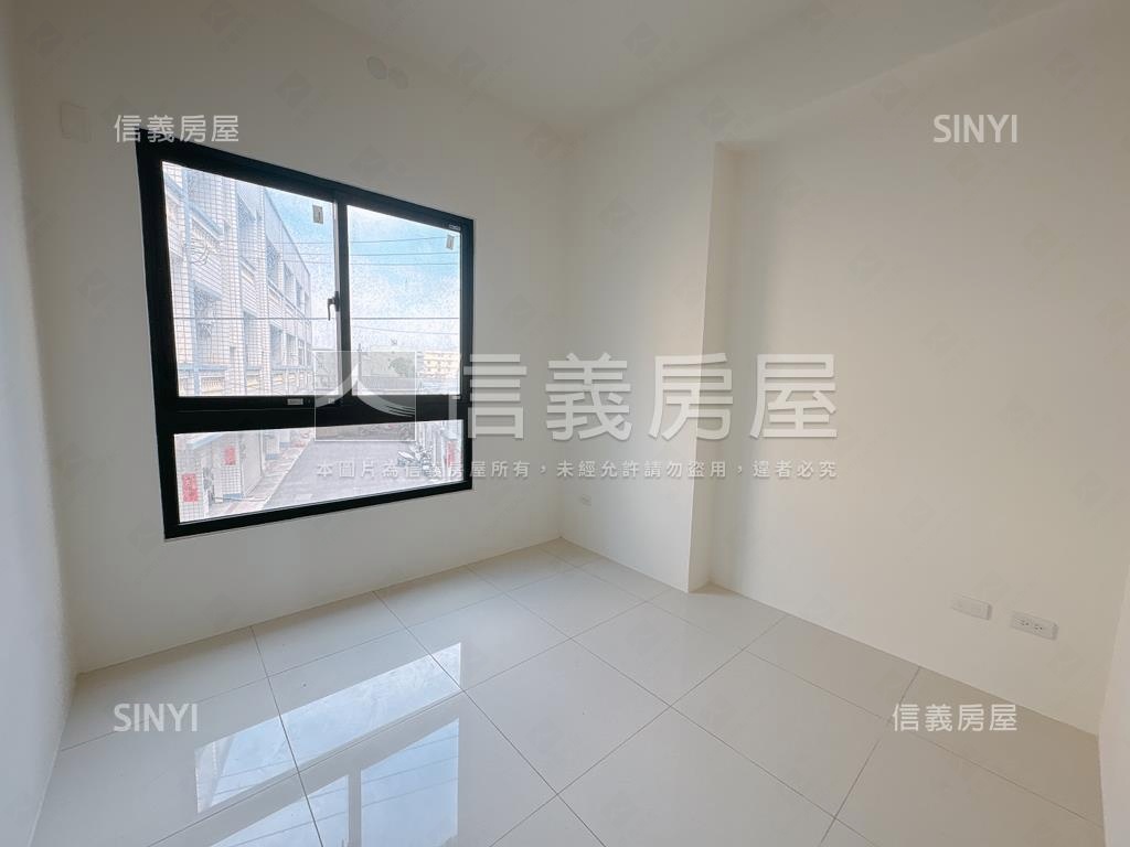 全新完工超值朝南臨路墅Ｃ房屋室內格局與周邊環境