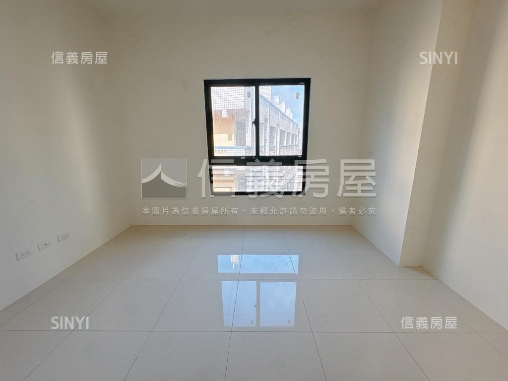 全新完工超值朝南臨路墅Ｃ房屋室內格局與周邊環境