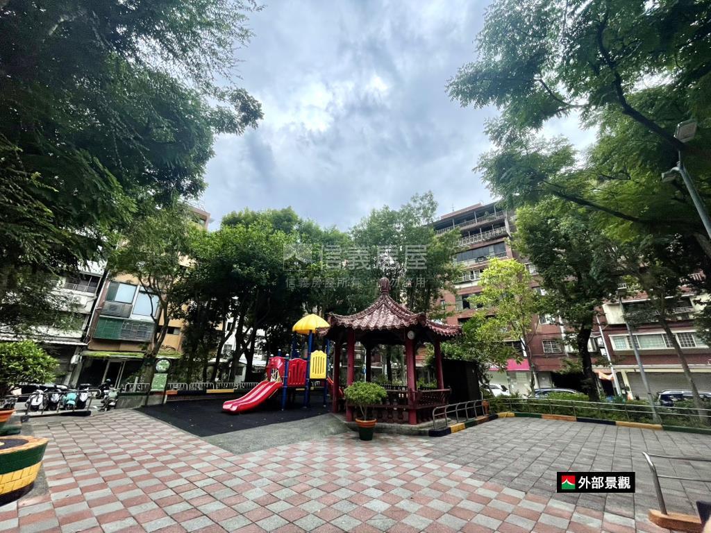 農安公園一層一戶邊間頂加房屋室內格局與周邊環境