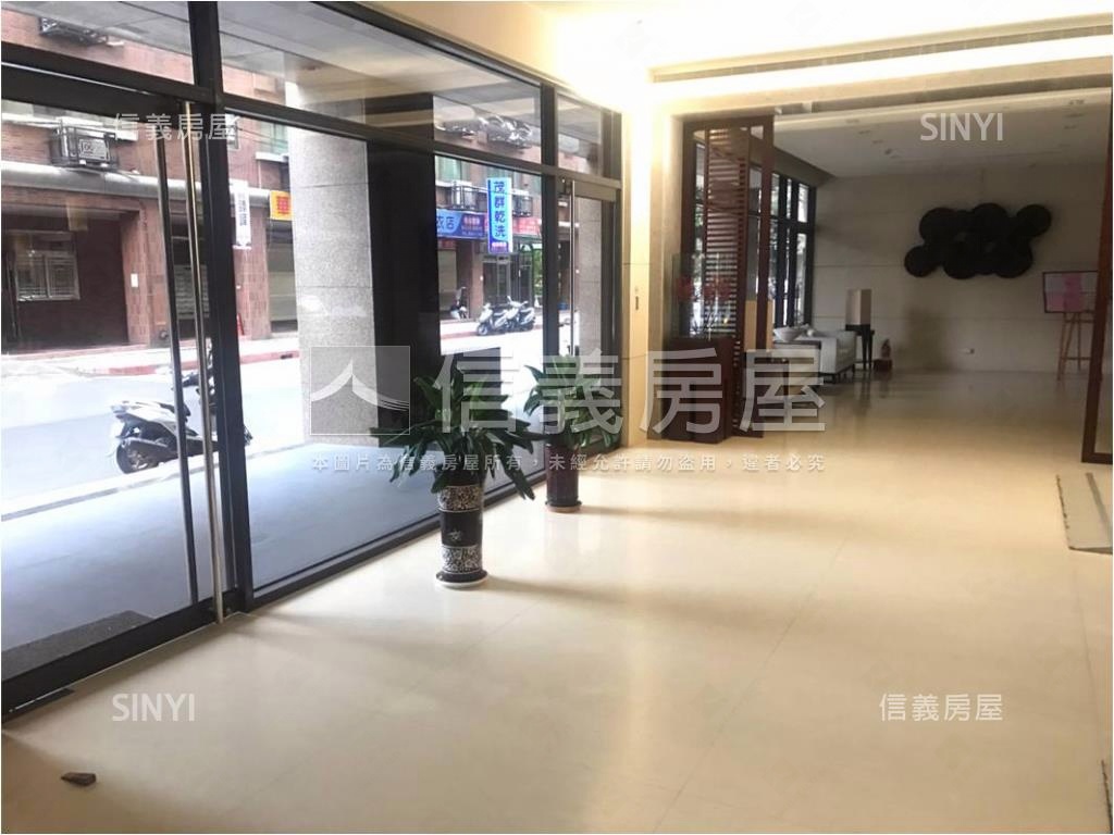 江翠上上願音樂公園２房房屋室內格局與周邊環境