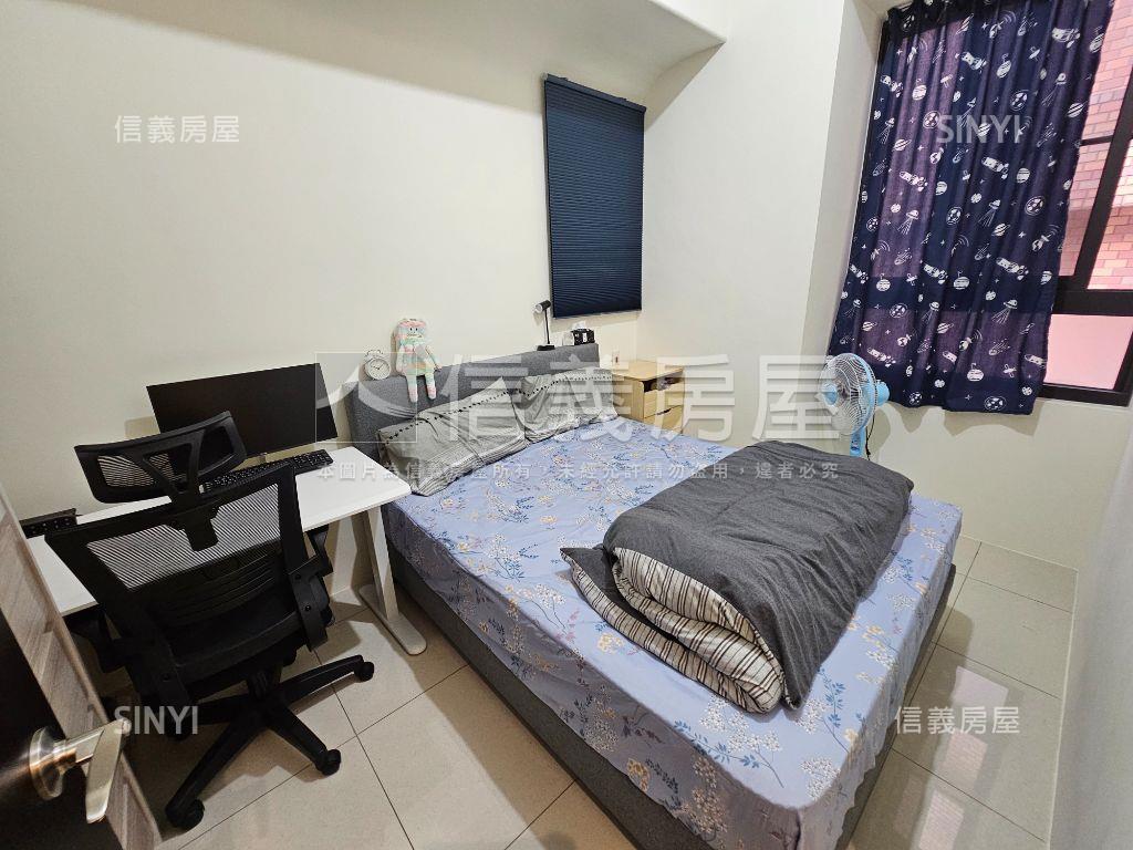 小資美妝雙面採光２房房屋室內格局與周邊環境