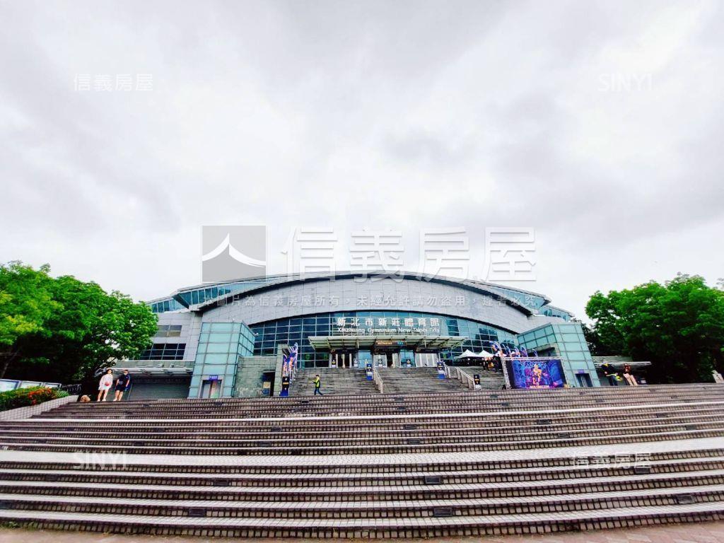 小資美妝雙面採光２房房屋室內格局與周邊環境