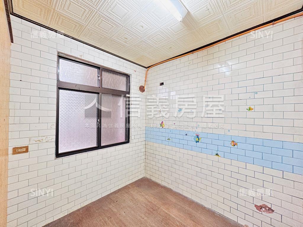 愛國街公寓房屋室內格局與周邊環境