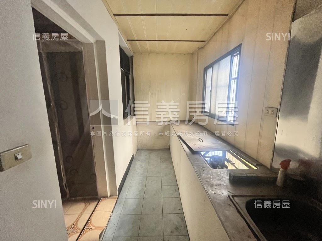 愛國街公寓房屋室內格局與周邊環境