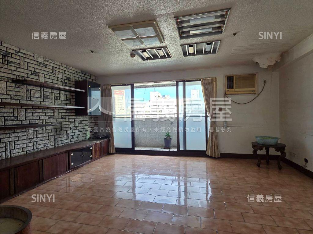 三多商圈高樓景觀三房房屋室內格局與周邊環境