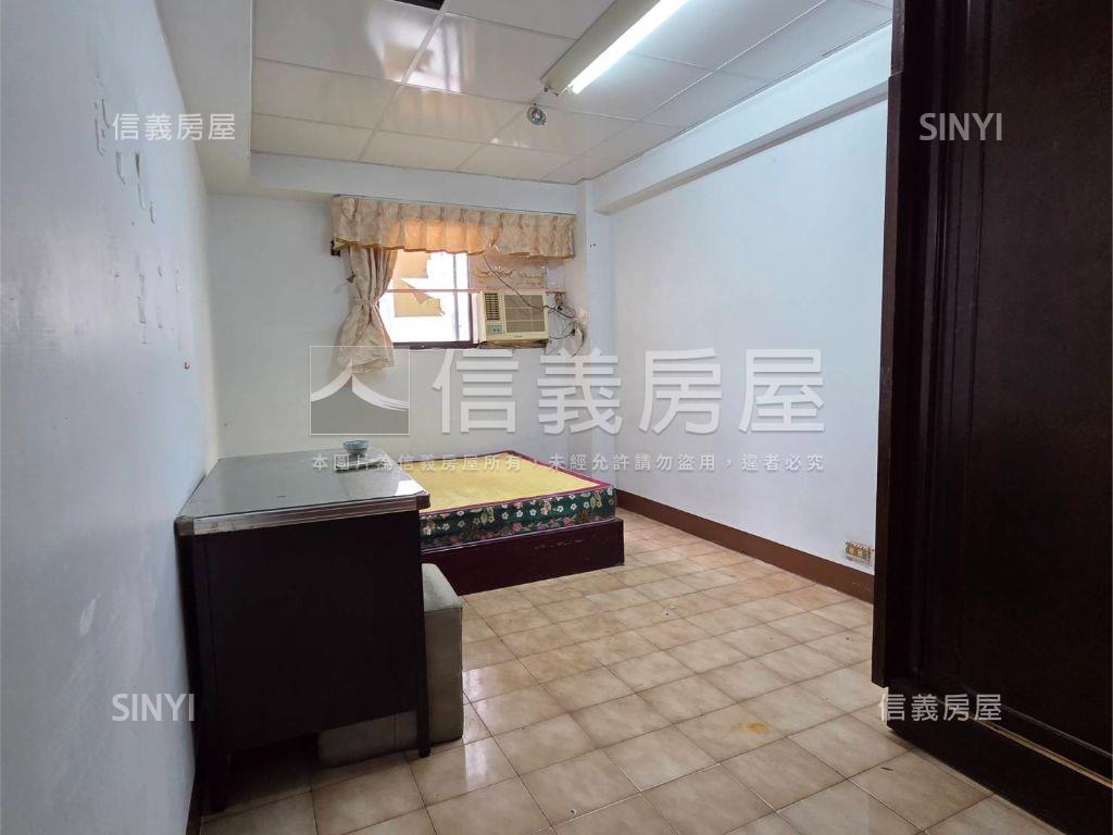 三多商圈高樓景觀三房房屋室內格局與周邊環境