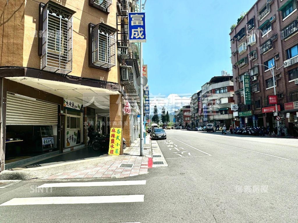 正吉林路金店面４房屋室內格局與周邊環境