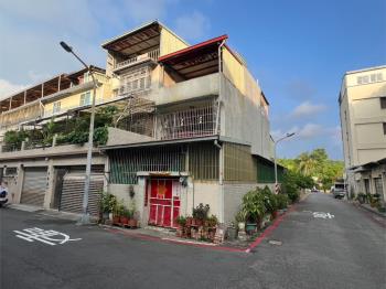 左營大路邊間透天