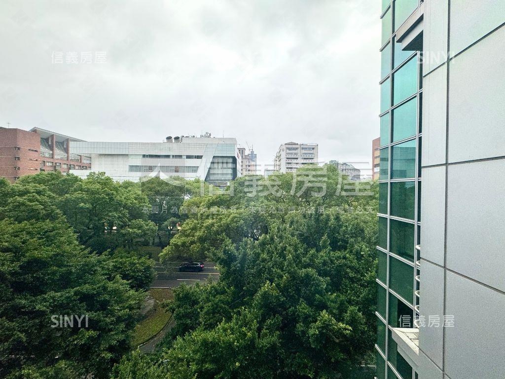 ＮＥＷ敦南景觀辦公附車位房屋室內格局與周邊環境