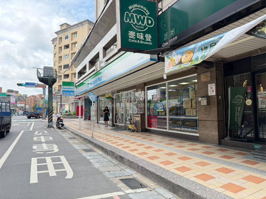 精美２＋１大空間華廈房屋室內格局與周邊環境
