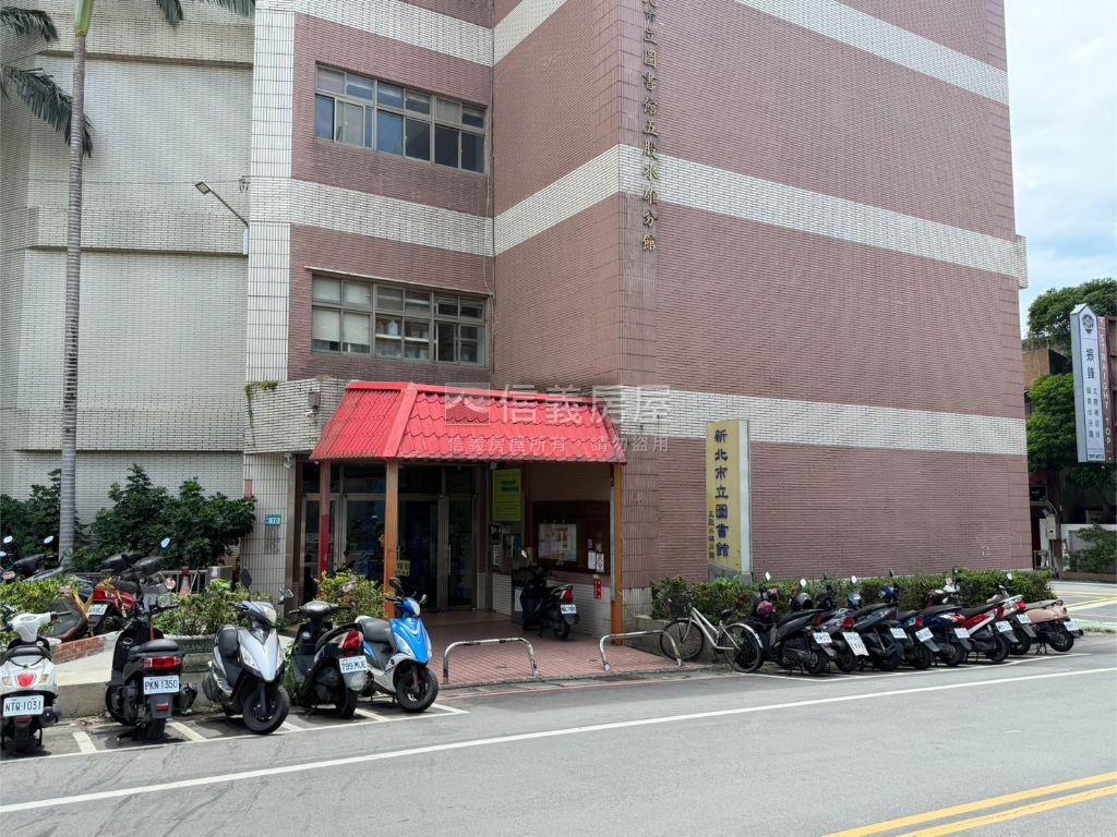 精美２＋１大空間華廈房屋室內格局與周邊環境