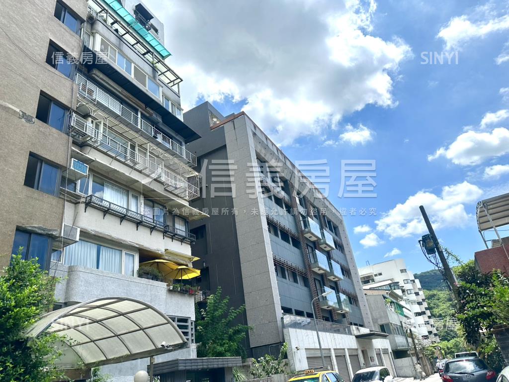 專任日光優美電梯大三房房屋室內格局與周邊環境