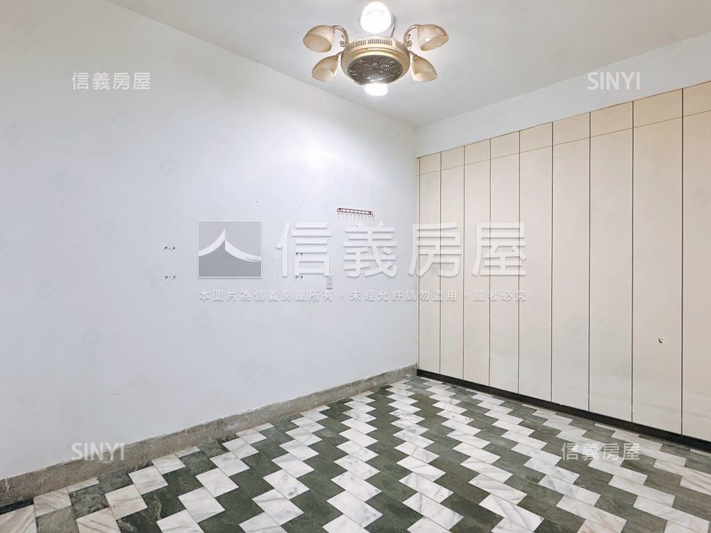 近菜寮站邊間三樓房屋室內格局與周邊環境