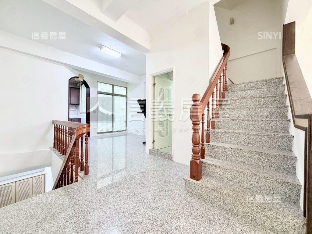 安南區｜金鑽住商合一美透房屋室內格局與周邊環境