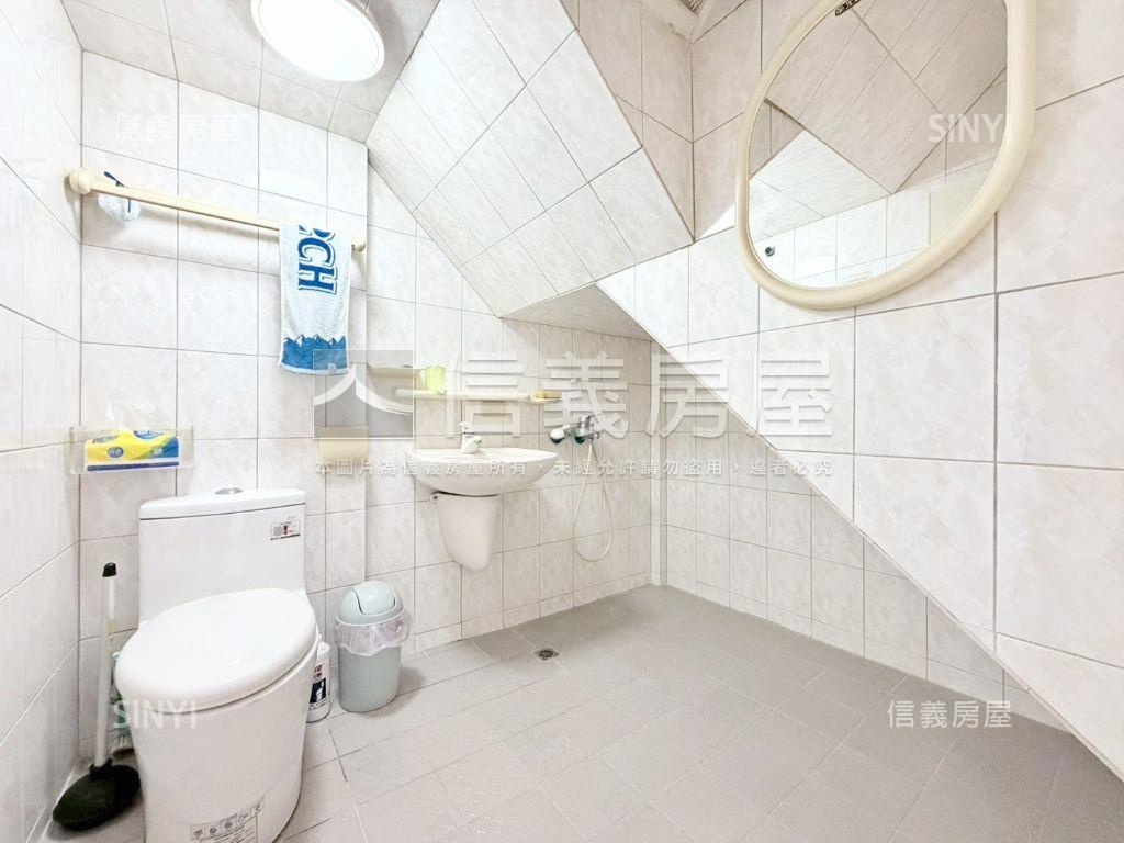 安南區｜金鑽住商合一美透房屋室內格局與周邊環境