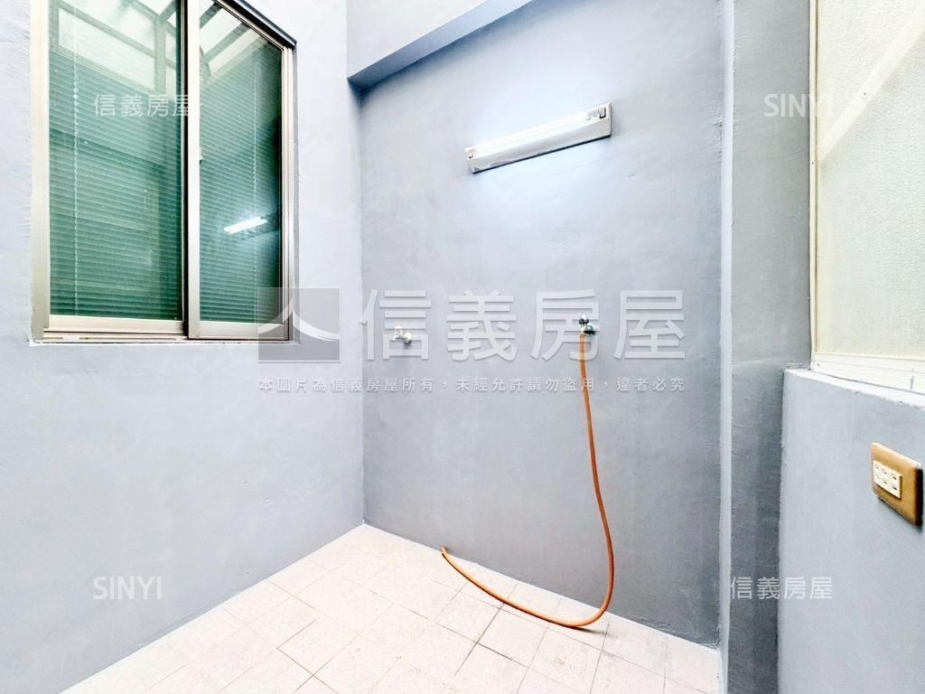 安南區｜金鑽住商合一美透房屋室內格局與周邊環境