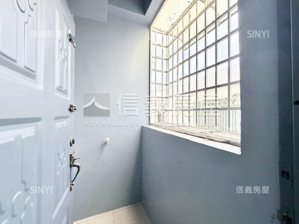 安南區｜金鑽住商合一美透房屋室內格局與周邊環境