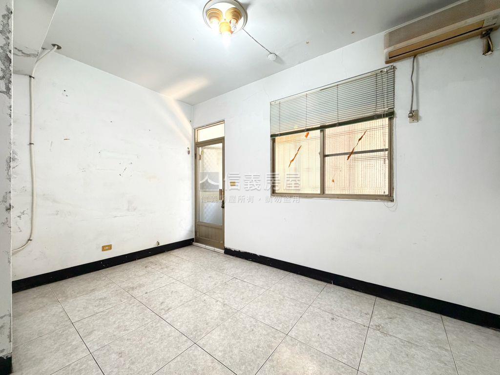 大昌商圈．小邊間正路透店房屋室內格局與周邊環境