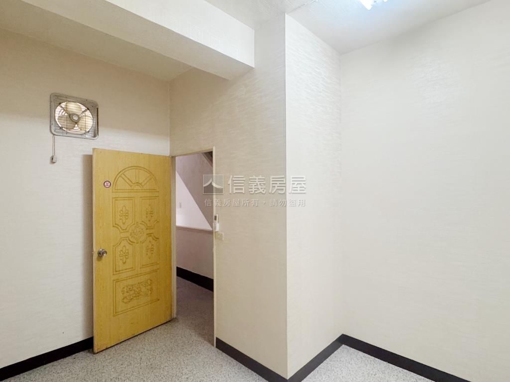 漢生東路透天房屋室內格局與周邊環境