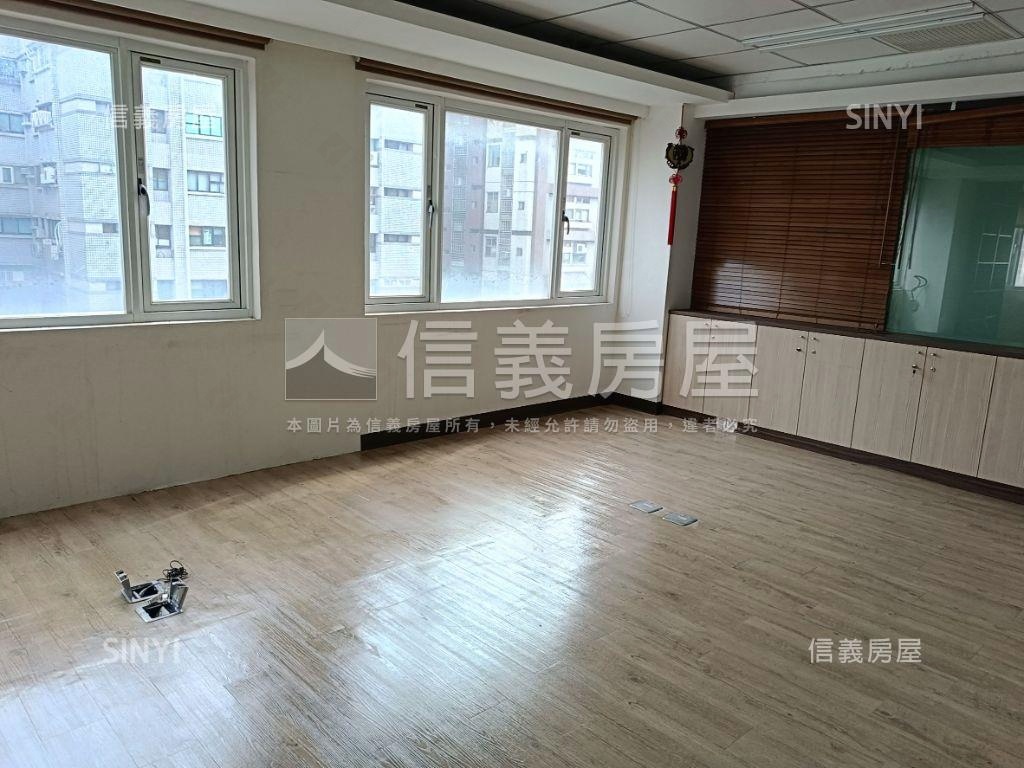 松江長安角間辦公房屋室內格局與周邊環境