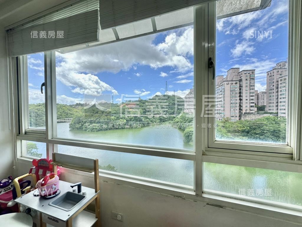 小資之愛◇美麗湖畔精美屋房屋室內格局與周邊環境