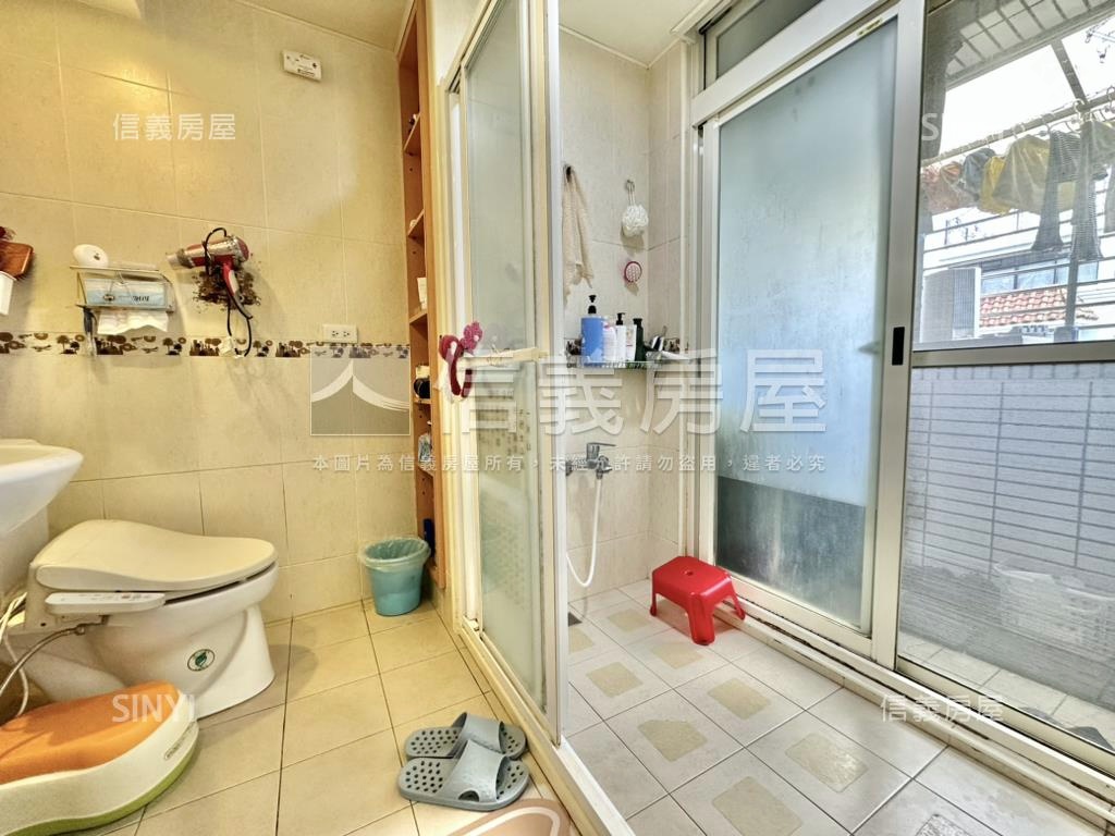 小資之愛◇美麗湖畔精美屋房屋室內格局與周邊環境