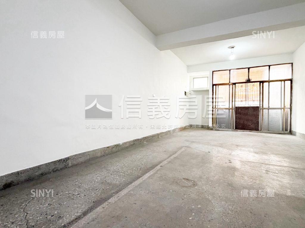 帥！太平活路透天有整理房屋室內格局與周邊環境