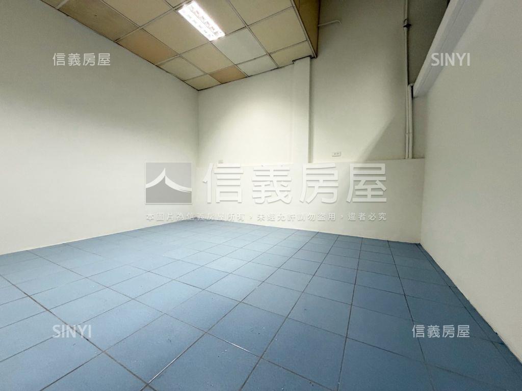 帥！太平活路透天有整理房屋室內格局與周邊環境