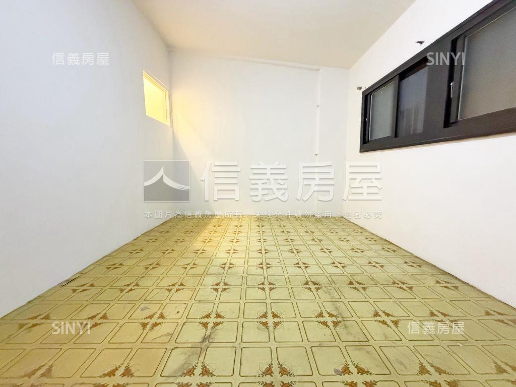 帥！太平活路透天有整理房屋室內格局與周邊環境