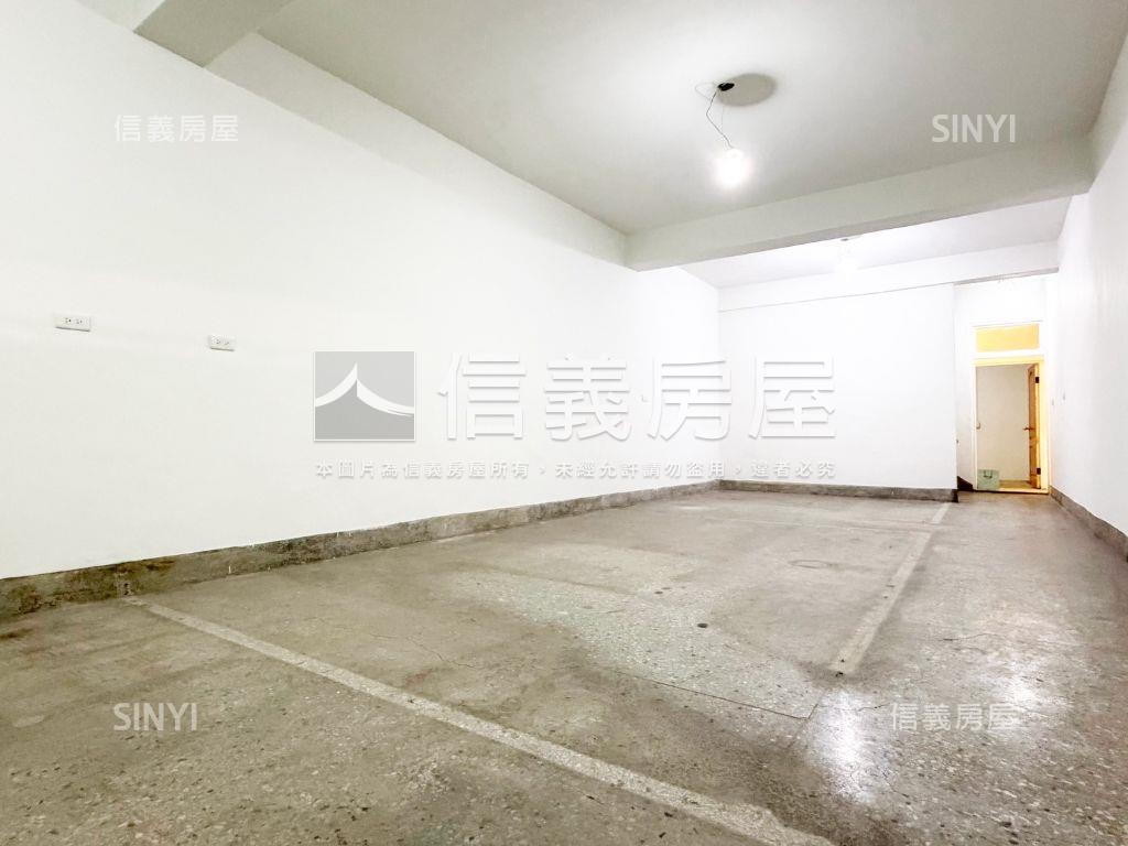 帥！太平活路透天有整理房屋室內格局與周邊環境