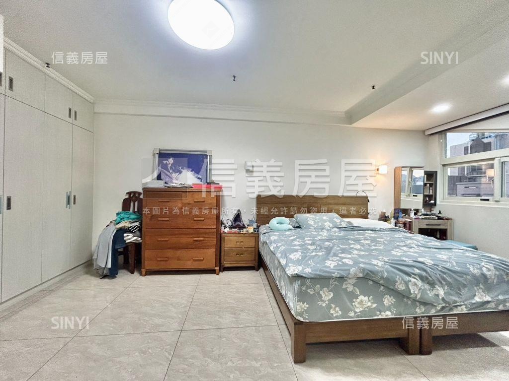 朝代大第．帝王樓中樓房屋室內格局與周邊環境