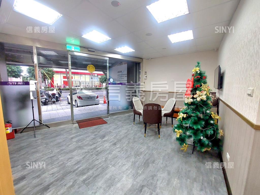 中華路面寬【三角窗店面】房屋室內格局與周邊環境