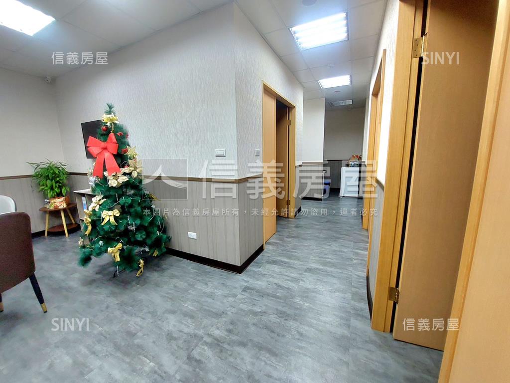 中華路面寬【三角窗店面】房屋室內格局與周邊環境