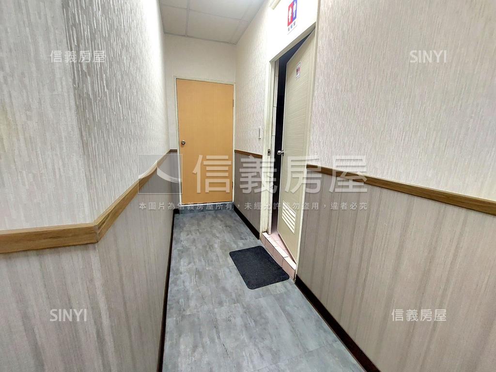 中華路面寬【三角窗店面】房屋室內格局與周邊環境